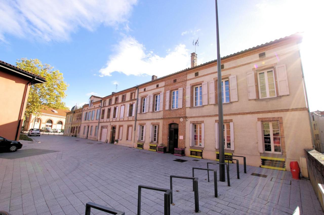 Hostel Les Cordees Liees Albi Exteriör bild