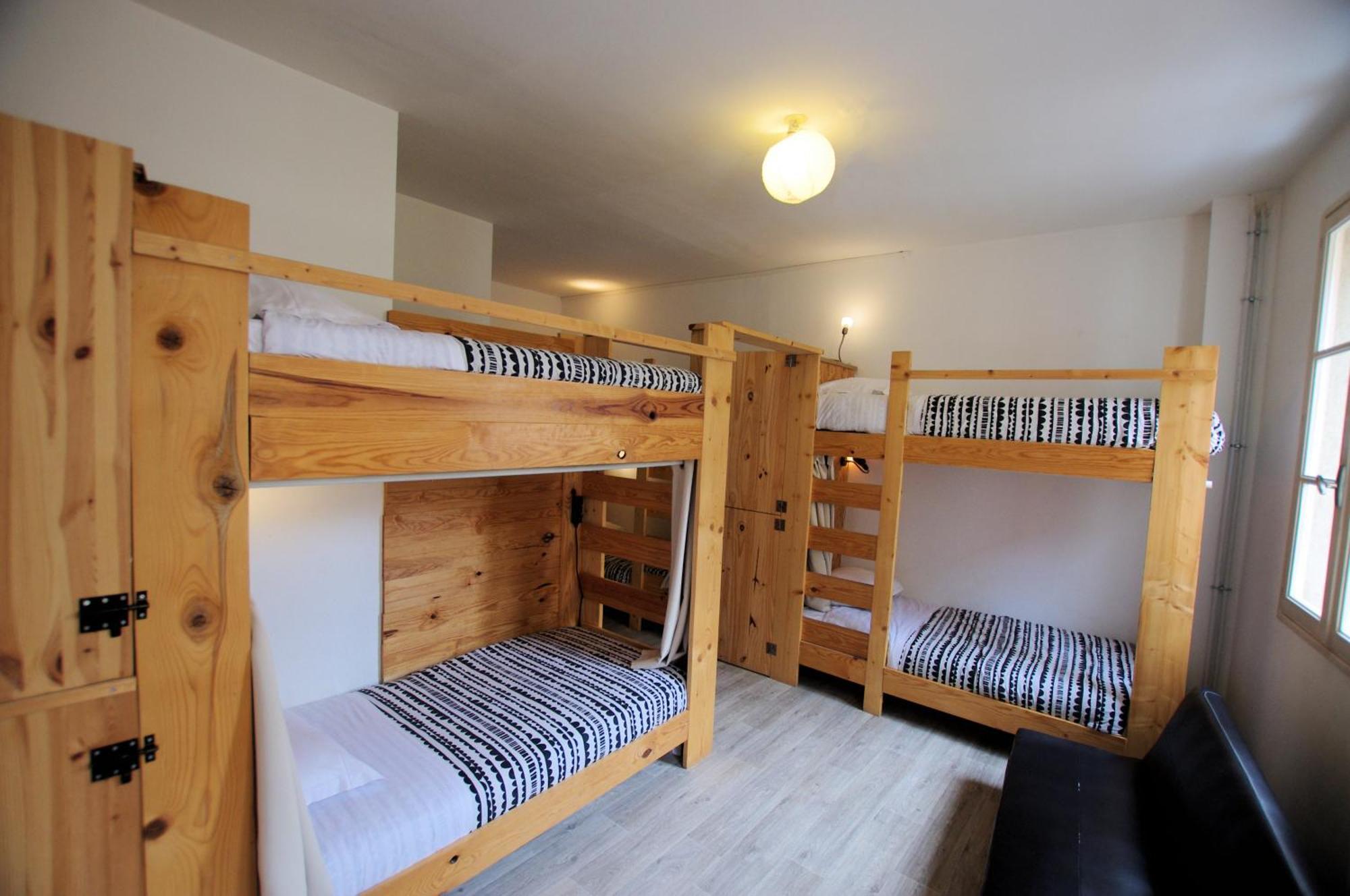 Hostel Les Cordees Liees Albi Exteriör bild
