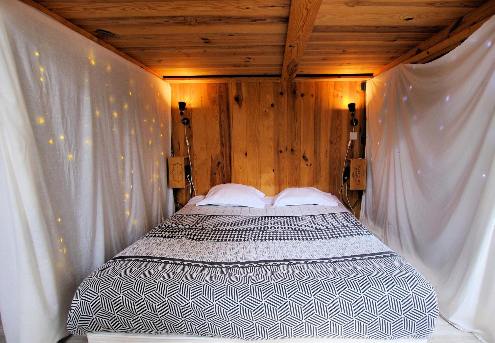 Hostel Les Cordees Liees Albi Exteriör bild