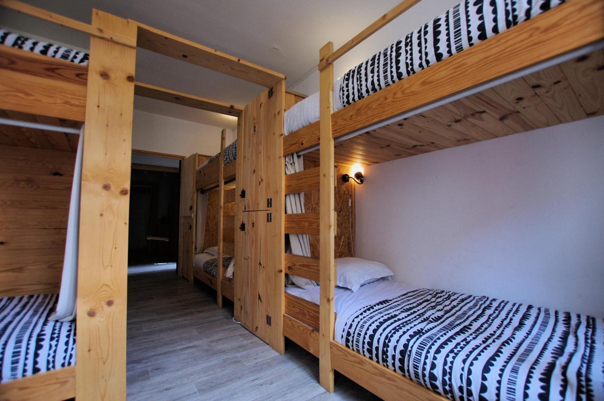 Hostel Les Cordees Liees Albi Exteriör bild